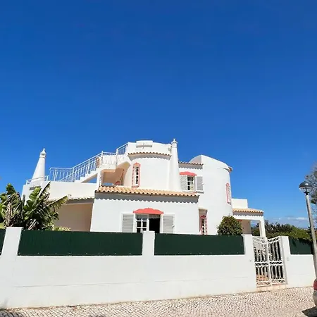 Nightingale Villa